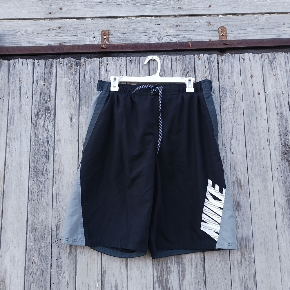 Nike Swim‎ Trunks Board Shorts Men's Size Large Black Lined Drawstring Logo